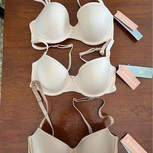 Bundle of 3 - 30D THIRDLOVE bras new with tags !